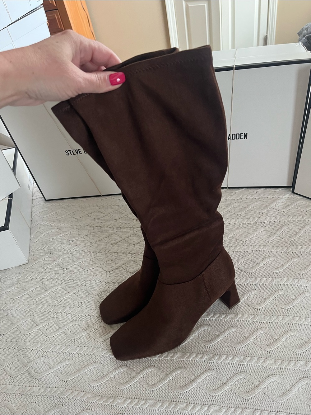 New! Steve Madden Brown Faux Suede Knee-High Block Heel Boots Various Sizes - Picture 14 of 16